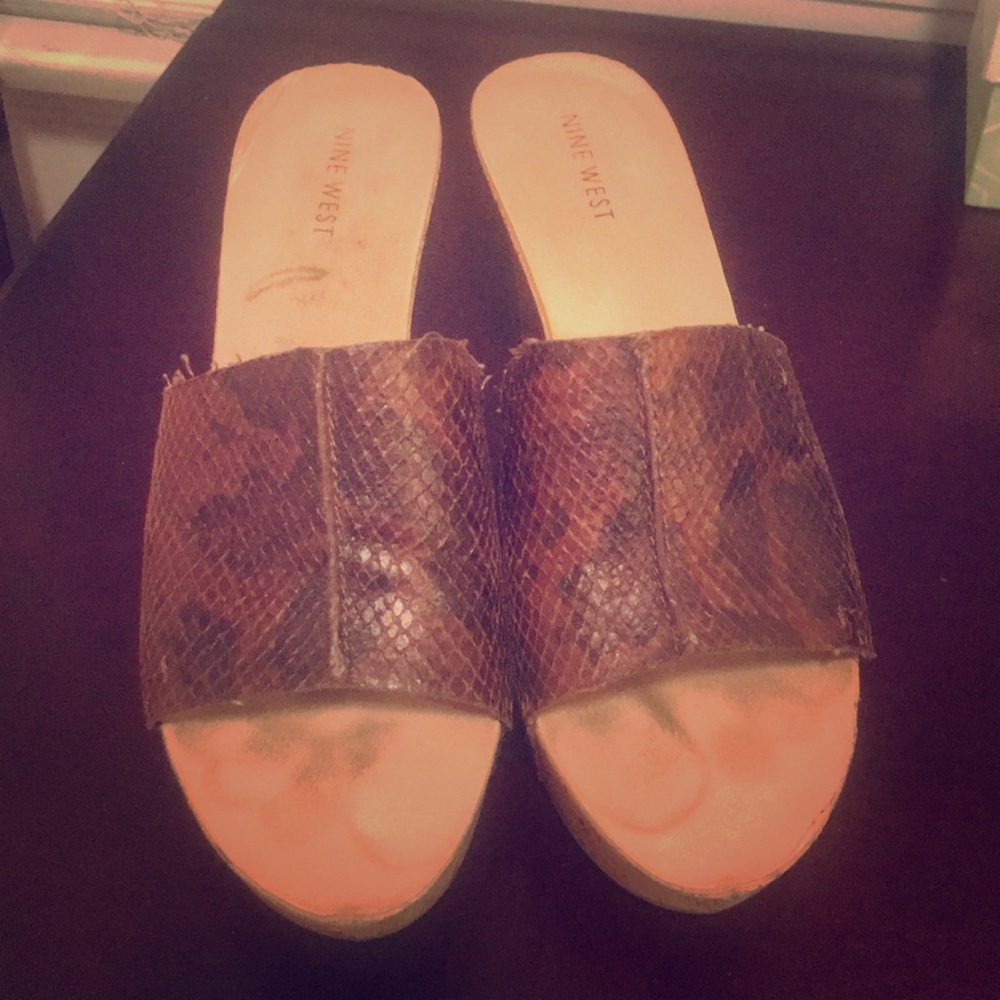 Nine West Brown Snake Wedges